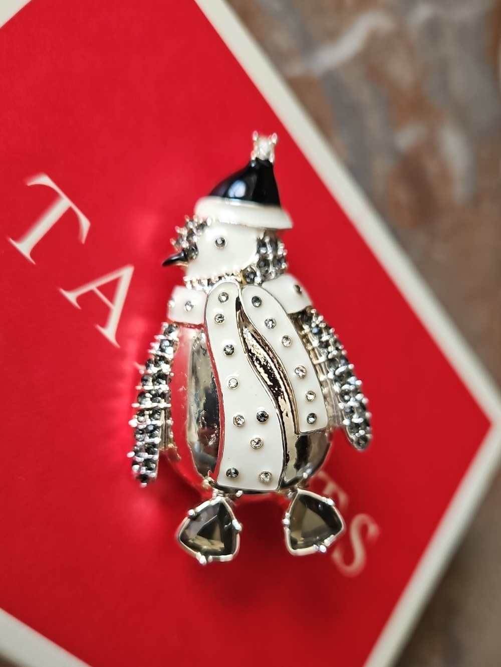 Talbots Embellished Rhinestone Penguin Brooch - Picture 6 of 9